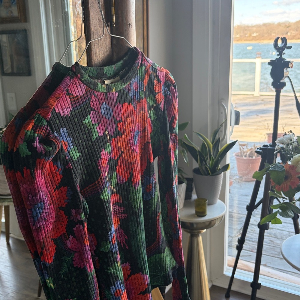 Floral Long Sleeve Bodysuit - Picture 4 of 4